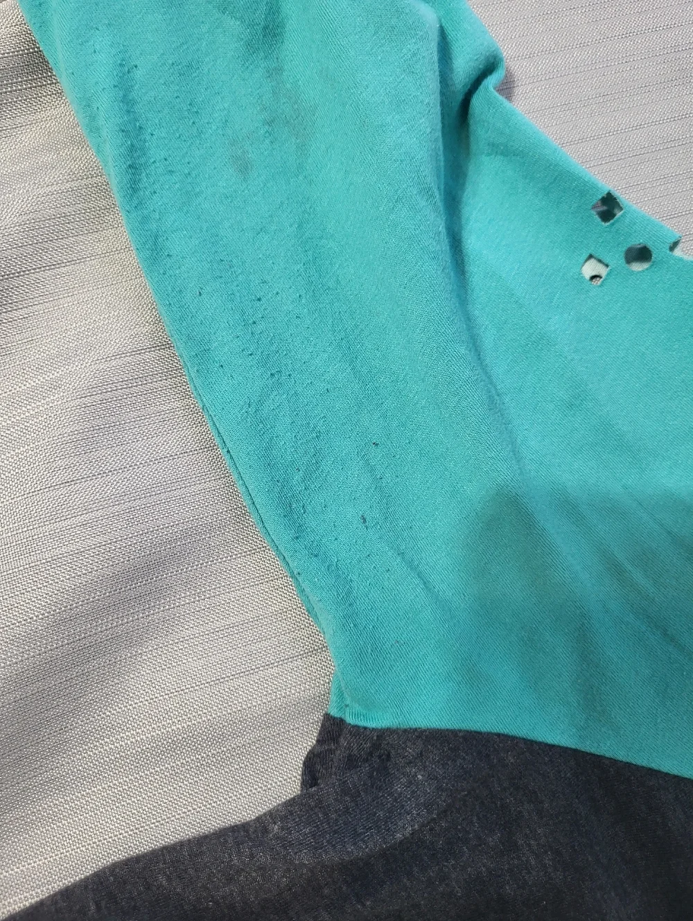 Harley-Davidson Teal & Charcoal V-Neck Raglan Long Sleeve Top, Size Small - Picture 6 of 7